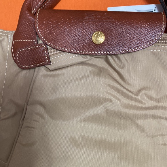 COPY - Longchamp vintage original handbag Le Pliage WITH HANDLE
Cognac Recycled… - Picture 8 of 12